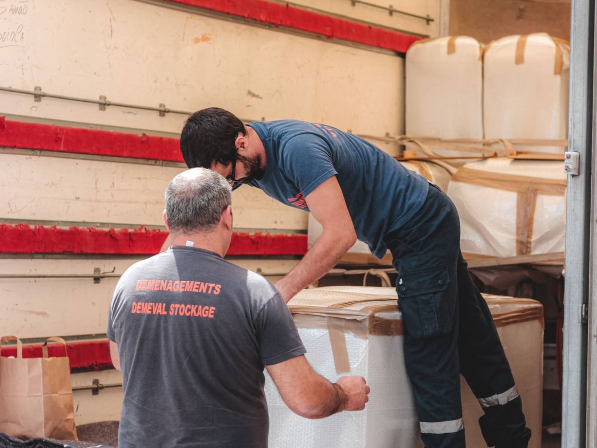 Last-minute movers loading a Calgary apartment fast, Western Provincial Movers, Calgary AB